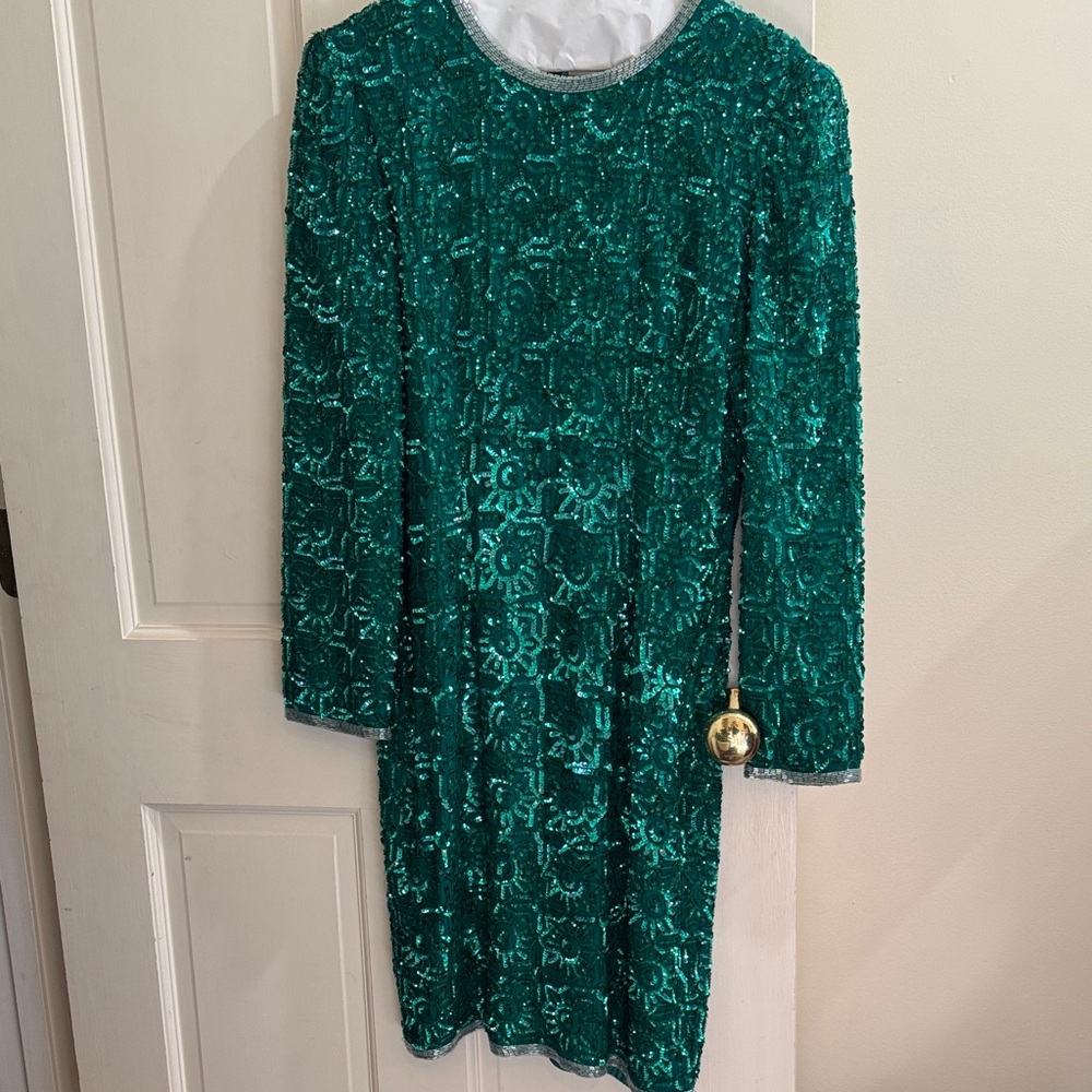 Vintage Boutique Emerald Sequin Long Sleeve Dress
